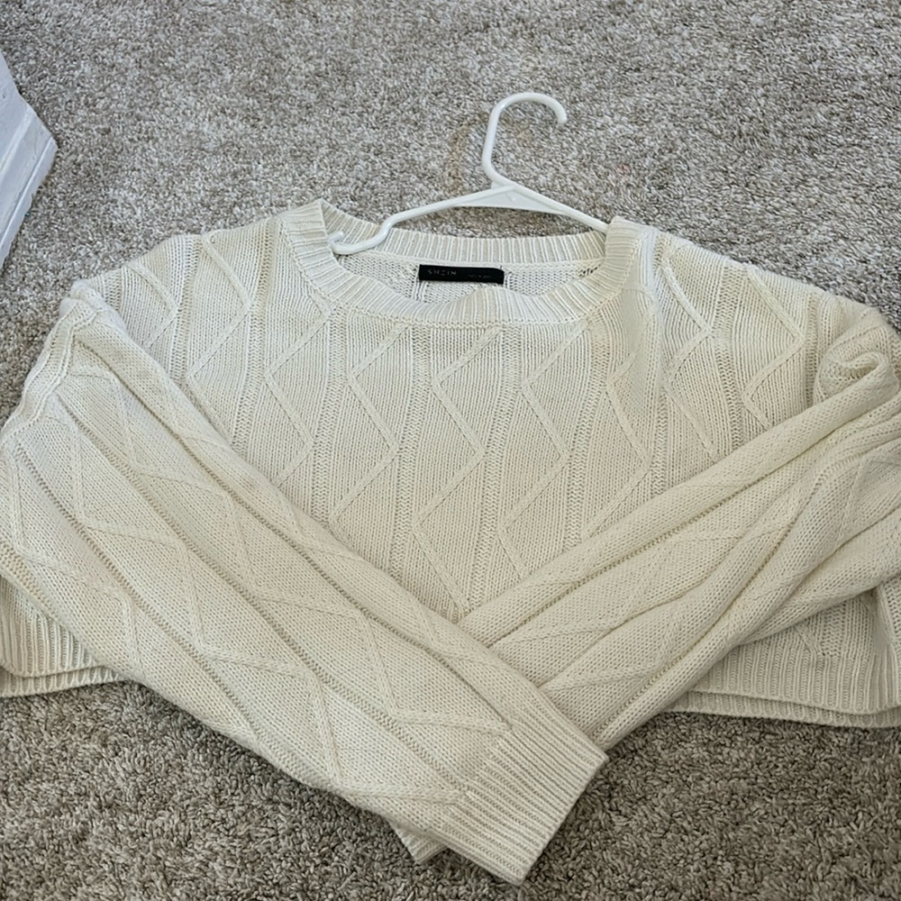 Cropped sweater